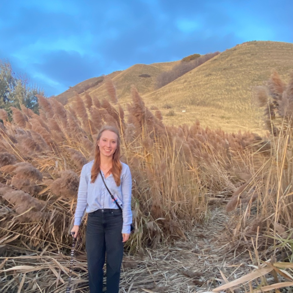 Meet your Posher, Regina